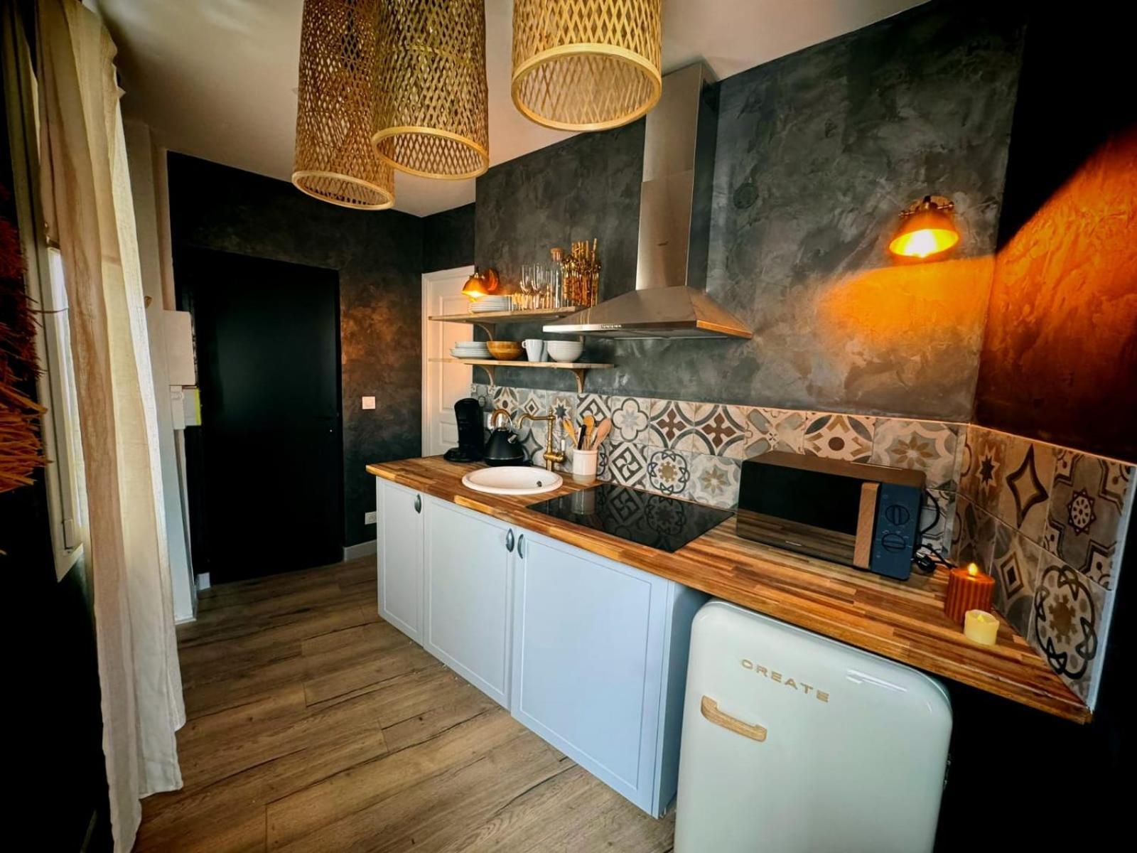 Duplex Safari Jusqu'A 4 Personnes, Spa, Cinema Et Lit Sous Les Arbres, Day Use, 10 Min Centre Amiens Eksteriør bilde