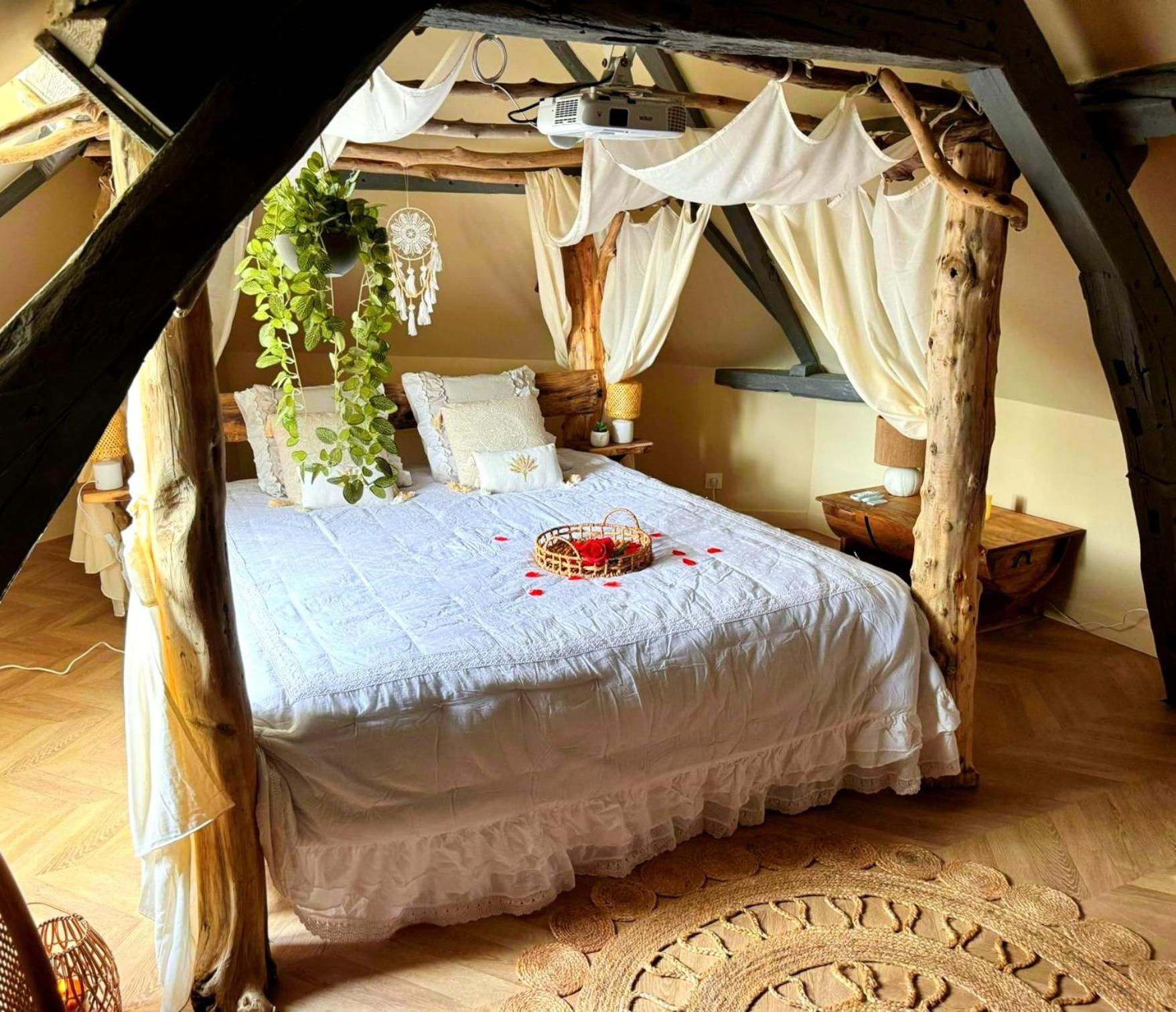 Duplex Safari Jusqu'A 4 Personnes, Spa, Cinema Et Lit Sous Les Arbres, Day Use, 10 Min Centre Amiens Eksteriør bilde